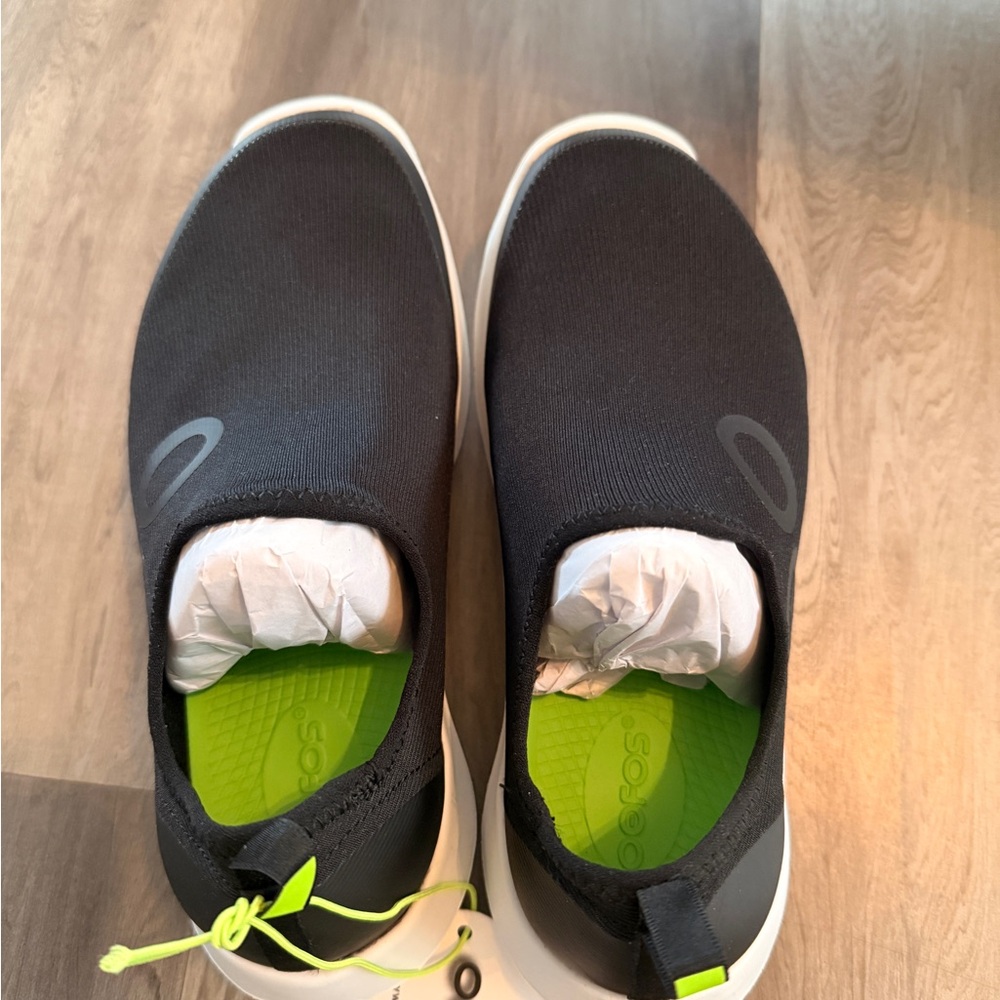 OOFOS White and Black Slip-On Shoes